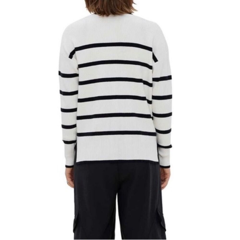 Sovere Repose Combo Knit Set (Ecru/Black) E17 View 3